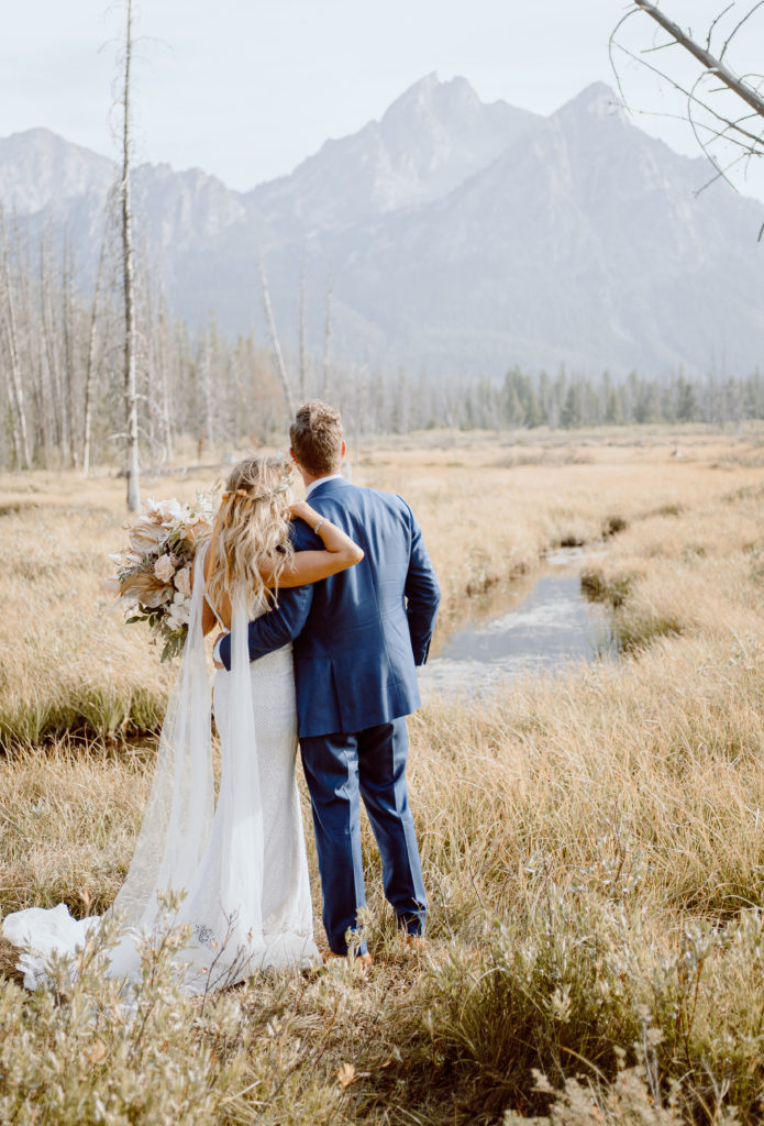 Your ultimate sawtooth mountains idaho elopement guide