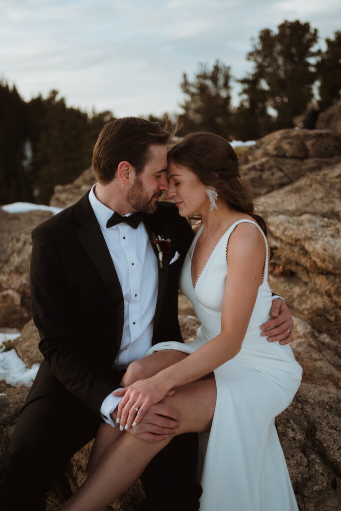 How to plan an adventure elopement in Evergreen Colorado. Eloping on a mountaintop, how to plan to hike on your wedding day. 