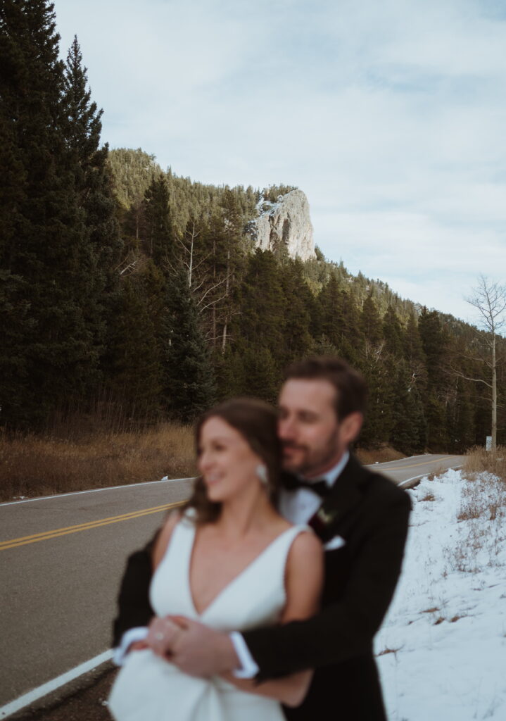How to plan an adventure elopement in evergreen Colorado. Hiking elopements in fall in Colorado.