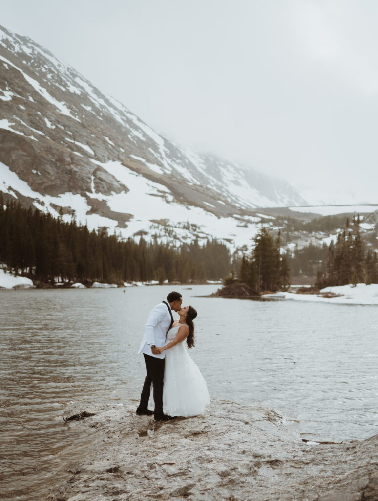 spring adventure elopement. alpine lake marriage license signing, off roading, hiking, and private vows. airbnb with family and friends.